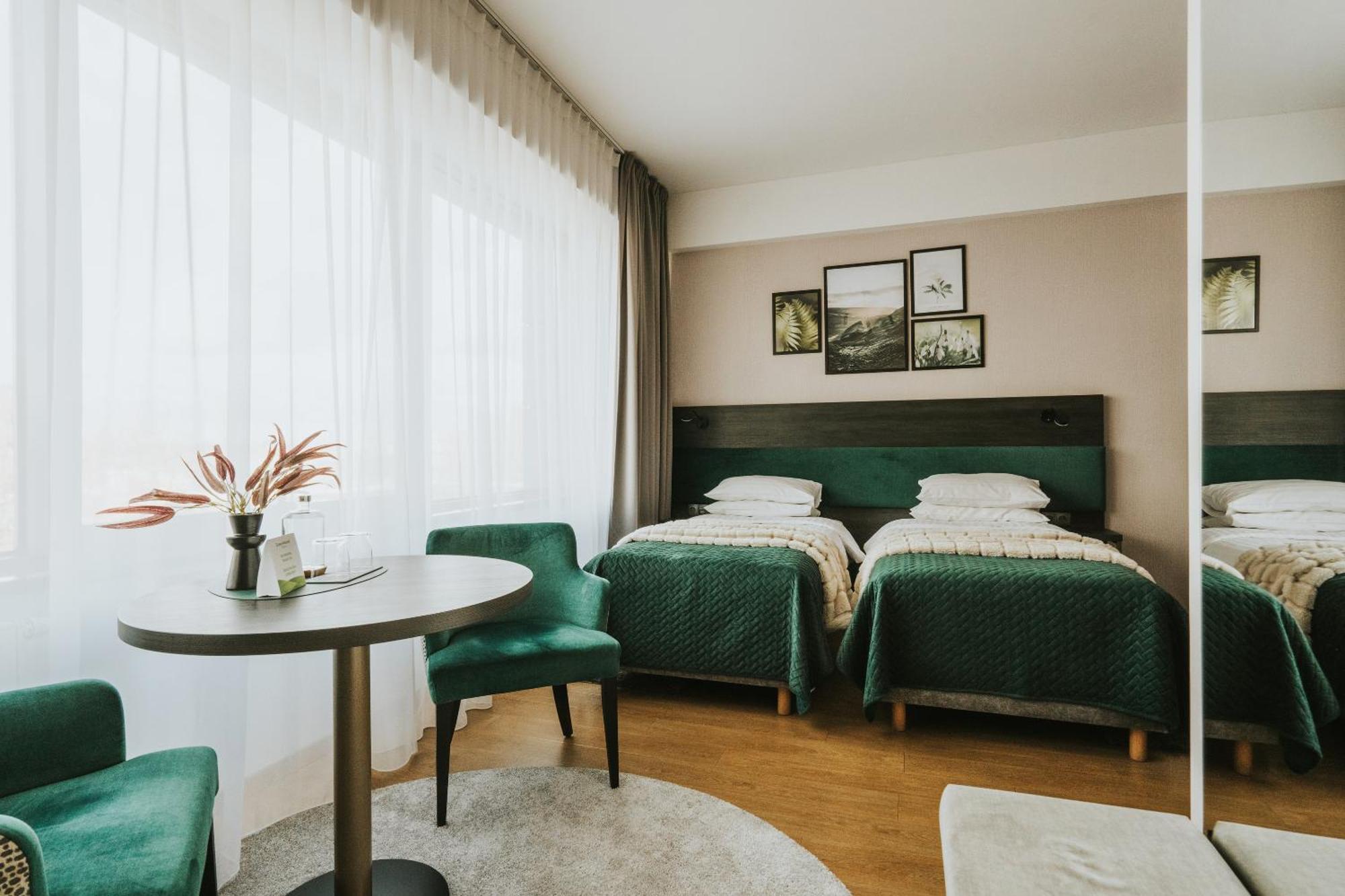 Green Hotel Inowrocław Dış mekan fotoğraf